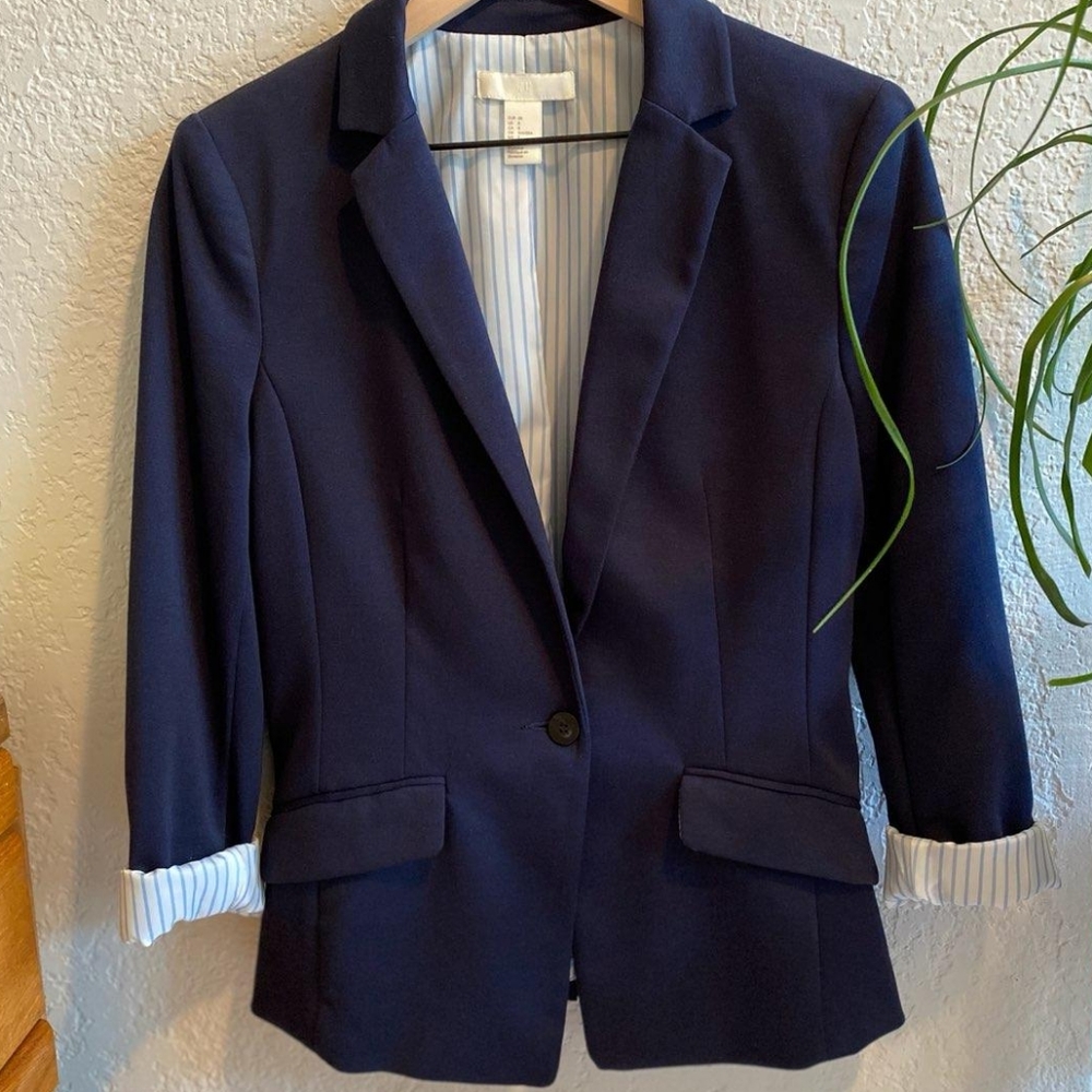 Gender-Inclusive Navy H&M Blazer